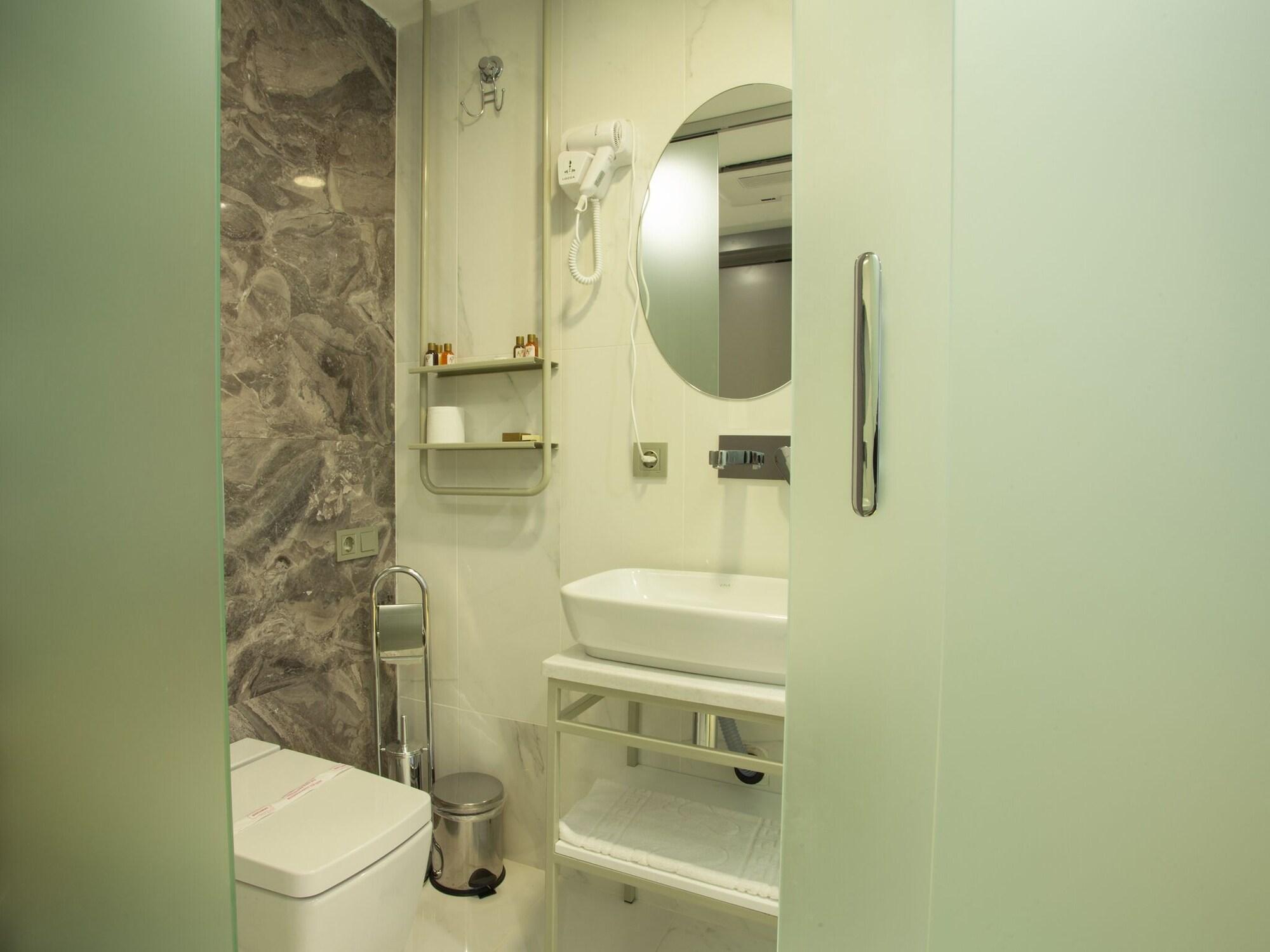 Taksim Hotel V Plus Стамбул Экстерьер фото