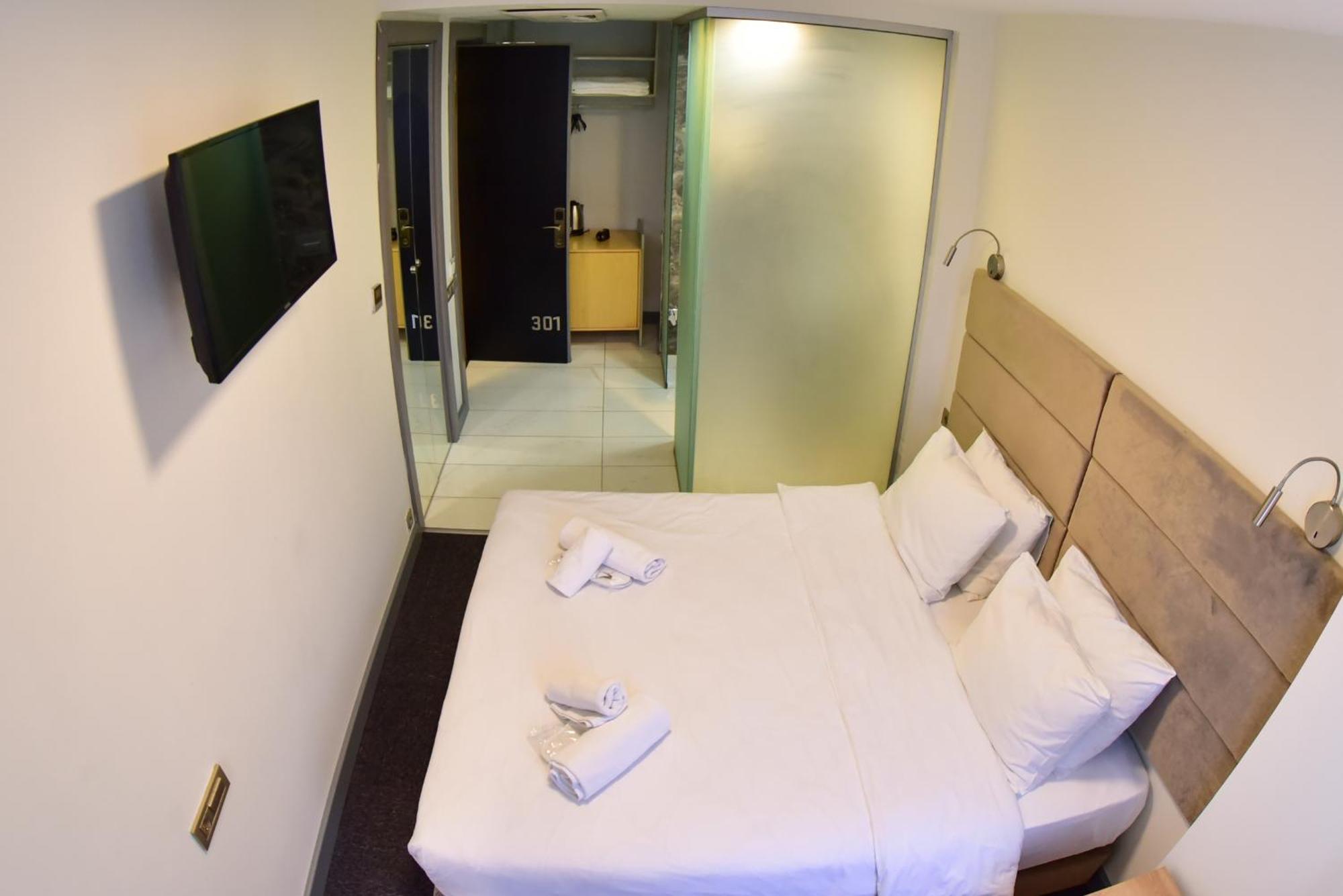 Taksim Hotel V Plus Стамбул Экстерьер фото